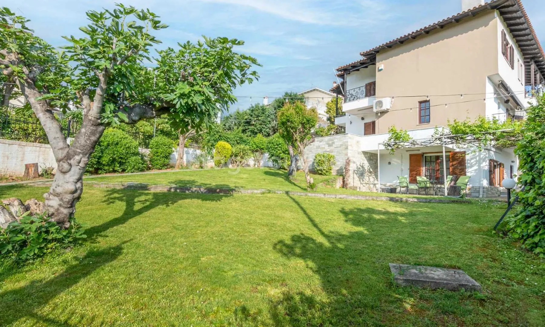 Traditional Villa Appartment With Garden, Also For Gatherings ,15 Minutes From Thessaloniki Airport